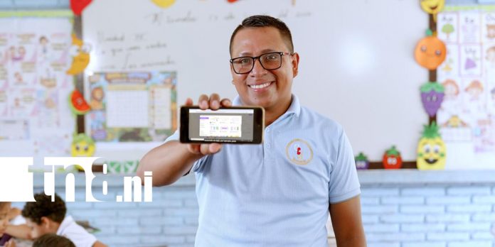 Foto: La educación digital avanza con el programa Maestros Conectados /TN8