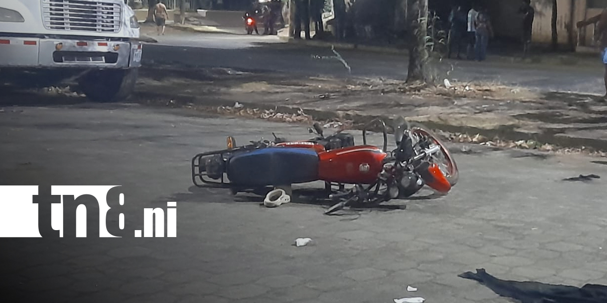 Foto: Motociclista resulta lesionado tras accidente en Managua/TN8