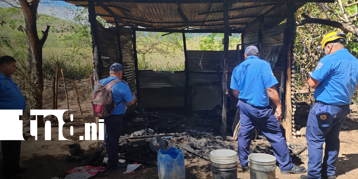 Foto: Incendio en Somoto deja pérdidas en negocio familiar/TN8
