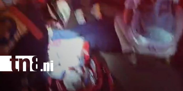 Caponera vuelca en Managua y deja varios lesionados Caponera vuelca en Managua y deja varios lesionados
