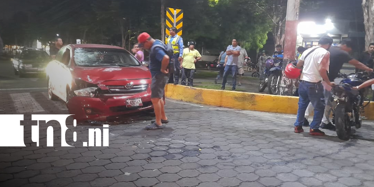 Foto: Accidente en Managua deja dos lesionados tras choque/TN8