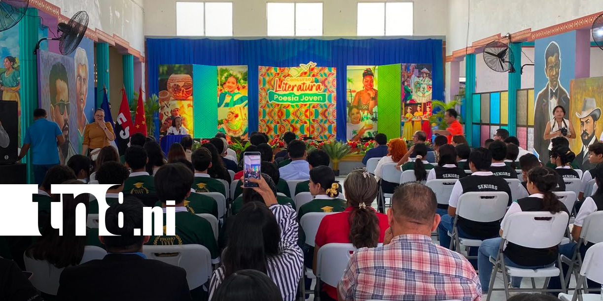 Foto: Juigalpa premia talento juvenil en concurso de poesía/TN8