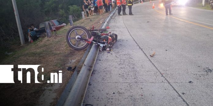 Foto: Joven motociclista fallece tras impactar contra una valla en Nagarote/TN8