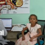 Valeria celebra sus 7 años escuchando mejor gracias a una prótesis auditiva Foto: Prótesis auditiva cambia la vida de Valeria en su cumpleaños/TN8
