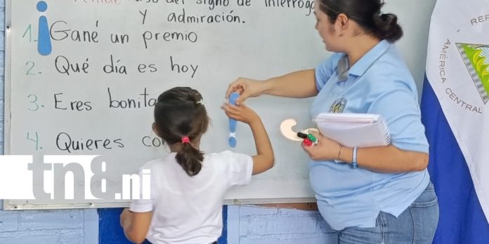 Foto: Teleclases reforzarán Matemática, Inglés y Lengua y Literatura /TN8 Foto: Teleclases reforzarán Matemática, Inglés y Lengua y Literatura /TN8
