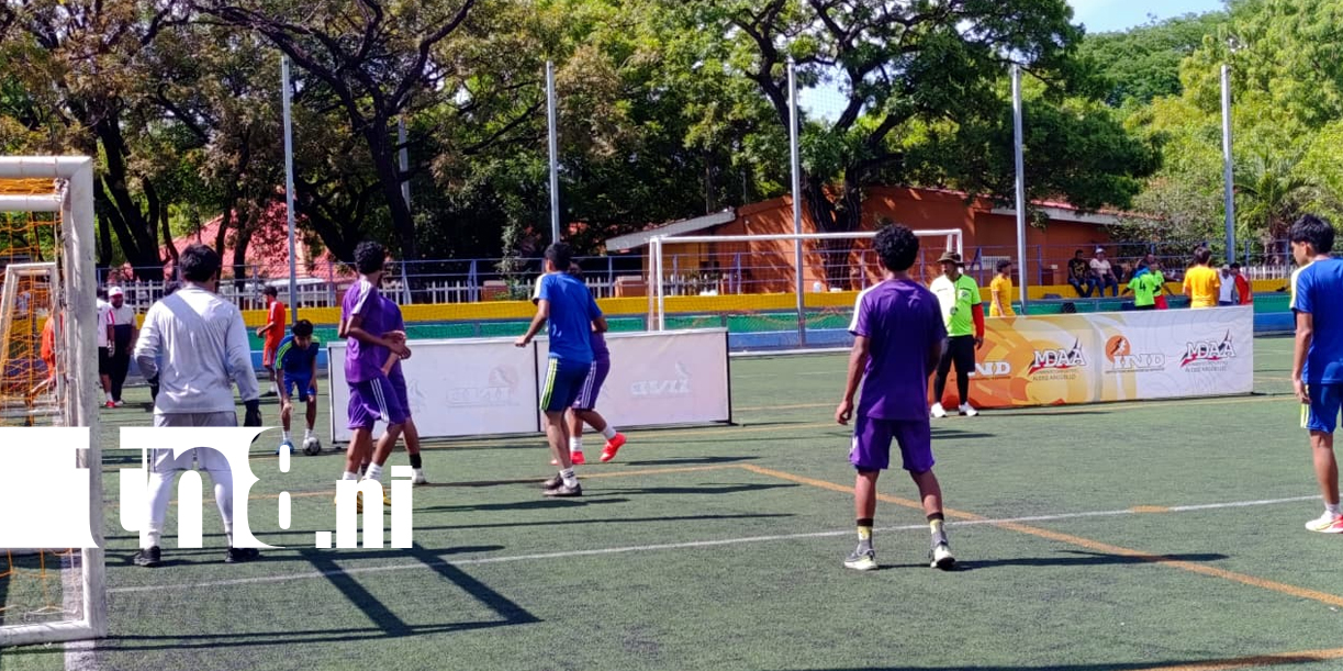 Foto: Culmina con éxito la liga “Mi Barrio, Mi Colegio” /TN8