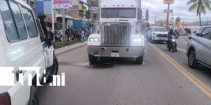 Foto: Ciclista muere bajo las pesadas llantas de una rastra en Estelí /TN8 Foto: Ciclista muere bajo las pesadas llantas de una rastra en Estelí /TN8
