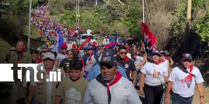 61 Foto: Carazo honra 47 años del Repliegue a San Gregorio/TN8