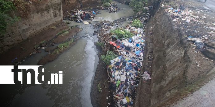 Foto:Managua enfrenta emergencia por basura en canales pluviales/TN8 Foto:Managua enfrenta emergencia por basura en canales pluviales/TN8