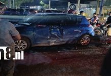 Motociclista resulta gravemente herido en Villa Reconciliación en Managua Foto: Violento accidente deja a joven lesionado en Managua/TN8
