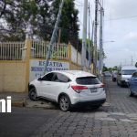 Managua: Distracción la llevó a estrellarse en la Estatua de Monseñor Lezcano Foto: Accidente de tránsito en Monseñor Lezcano, Managua / TN8