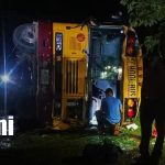 Bus rumbo a Bilwi sufre accidente en El Galerón y deja varios lesionados Foto: Accidente de tránsito en Bilwi, Caribe Norte / TN8