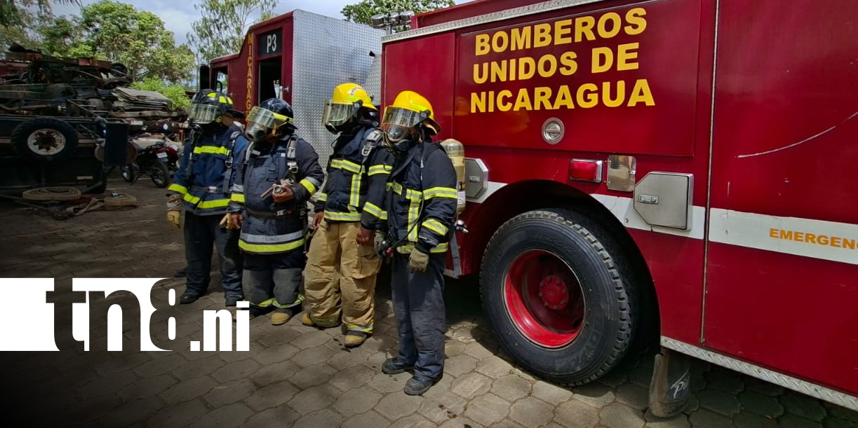 Foto: Capacitación con bomberos de Managua / TN8