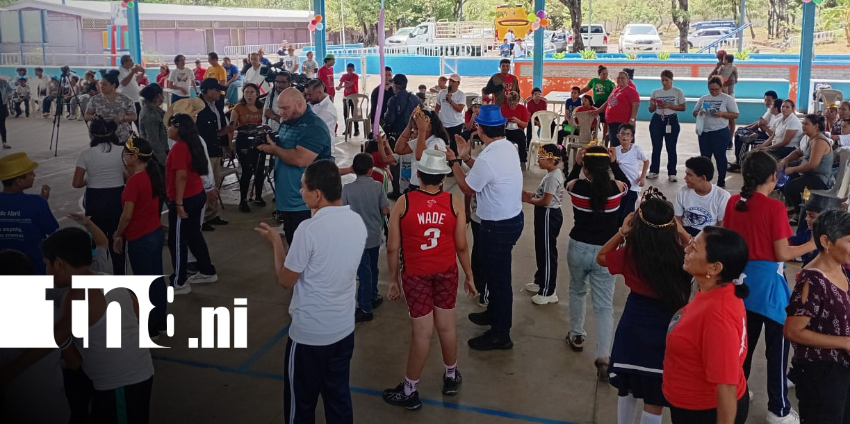 Foto: Festival de la niñez desde el Colegio Melania Morales, en Managua / TN8