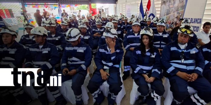 Foto: Aniversario de la Cruz Blanca en Nicaragua / TN8