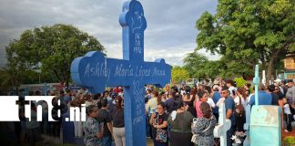 Foto: Familiares y amigos despiden a padre e hija fallecidos en trágico accidente de tránsito en la Costa Caribe Norte / TN8