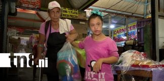 Foto: María Lourdes, una madre trabajadora del Iván Montenegro / TN8