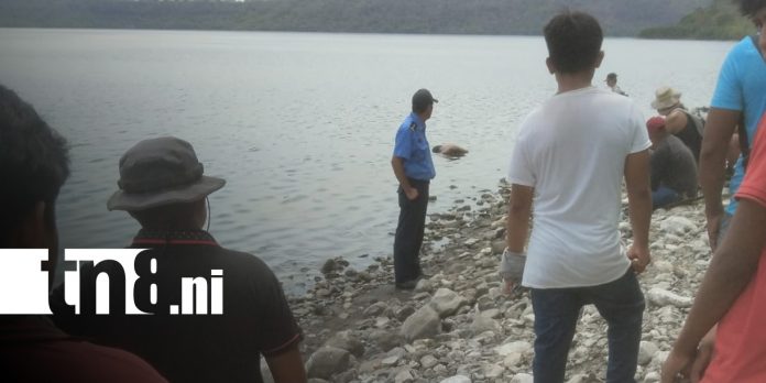 Foto: Encuentran cuerpo de joven en la Laguna de Apoyo