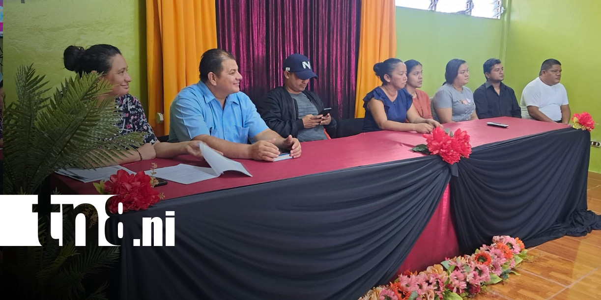 Foto: Lanzamiento de cartilla para prevenir la depresión y el suicidio desde Ometepe / TN8