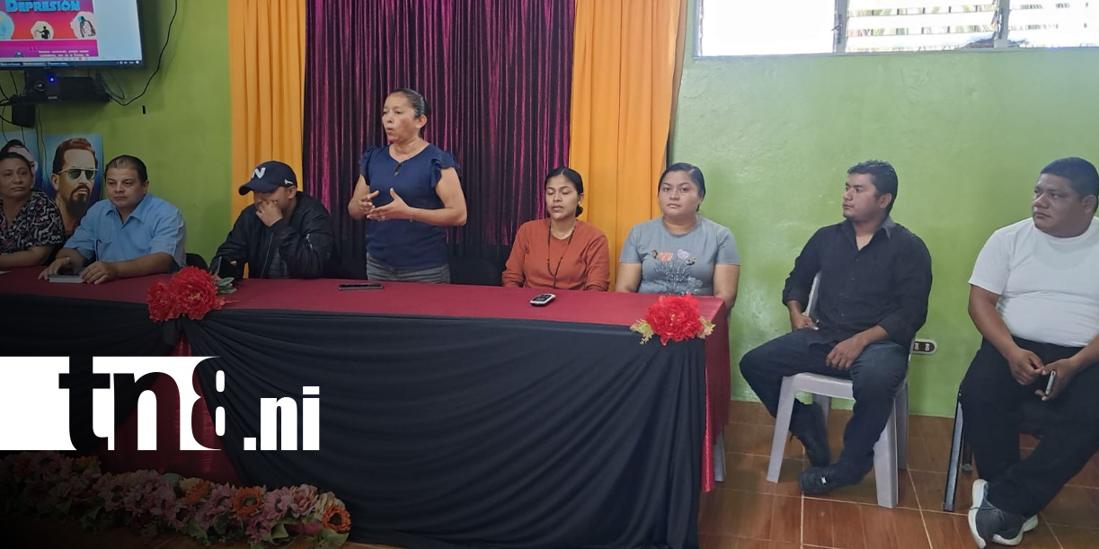 Foto: Lanzamiento de cartilla para prevenir la depresión y el suicidio desde Ometepe / TN8