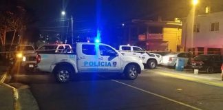 Foto: Hatillo 8, Costa Rica 8 bajo fuego /Cortesía