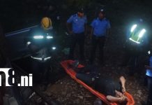 Conductor pierde el control y se vuelca en comunidad de Somoto Foto: Fuerte accidente de tránsito en Somoto, Madriz / TN8