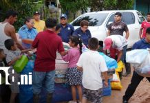 Foto: Apoyo para familias afectadas por incendio en Rosita / TN8