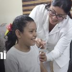 Estudiantes reciben vacuna contra el VPH en Monseñor Lezcano Foto: Vacunación contra el VPH en Managua / TN8