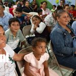 Niños vuelven a escuchar gracias a entrega de prótesis auditivas Foto: Festival infantil cambia vidas con entrega de prótesis auditivas /TN8