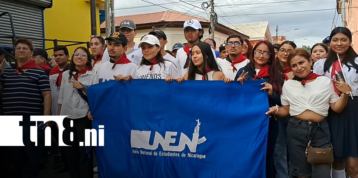 Foto: Diriamba conmemora el Día Nacional del Estudiante/TN8