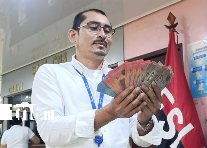 Foto: Salario adelantado reciben servidores públicos en julio/TN8