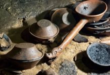 Foto: hallan 179 piezas arqueológicas en cueva de Chiapas, México/Cortesía