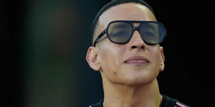 Foto: Daddy Yankee se convierte en abuelo por primera vez/Cortesía