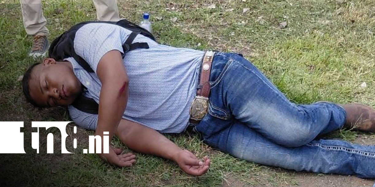 Foto: Identifican a estadounidense encontrado inconsciente a la orilla de carretera en Rivas / TN8
