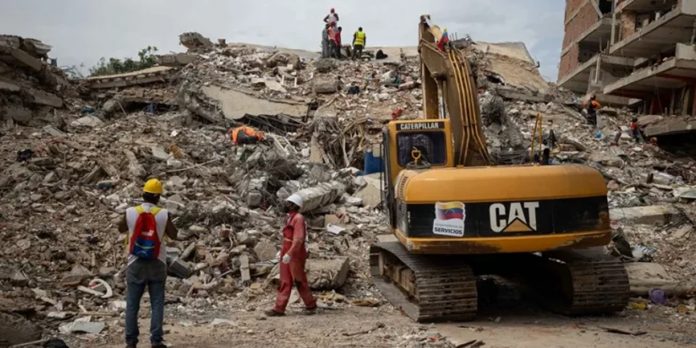 Foto: Sismo en La Guaira: continúan rescates y apoyo voluntario/Cortesìa Foto: Sismo en La Guaira: continúan rescates y apoyo voluntario/Cortesìa