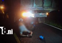 Tragedia en Chontales: motociclista muere tras impactar contra camión estacionado FotoMotociclista muere tras impactar contra camión estacionado en carretera de Río San Juan/TN8