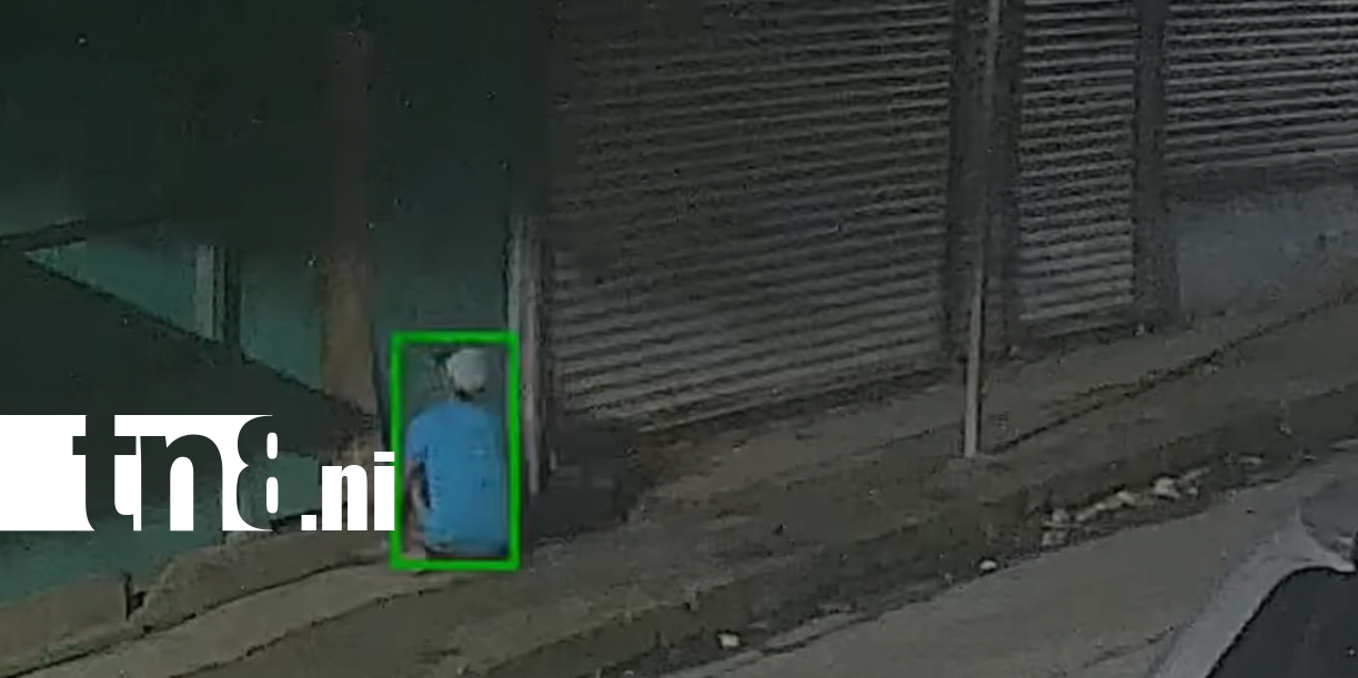 Foto: Ladrón en Bluefields entró a robar y terminó esposado antes de huir/TN8