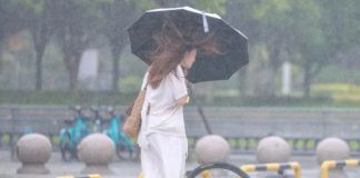 Foto: Bavi se debilita, pero mantiene en alerta a China/Cortesìa