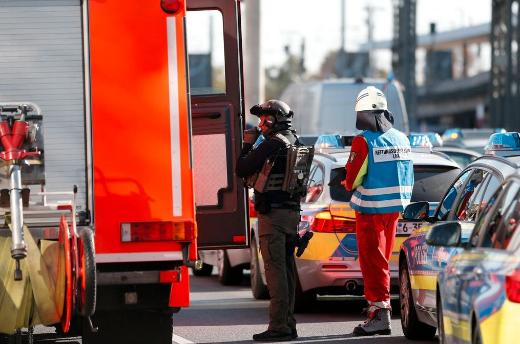 Foto: Dos muertos y decenas de heridos tras incendio en un hospital de Alemania/Cortesía
