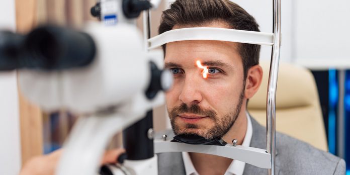 Foto: Parásito en el ojo sorprende a médicos en EE. UU./Cortesìa Foto: Parásito en el ojo sorprende a médicos en EE. UU./Cortesìa