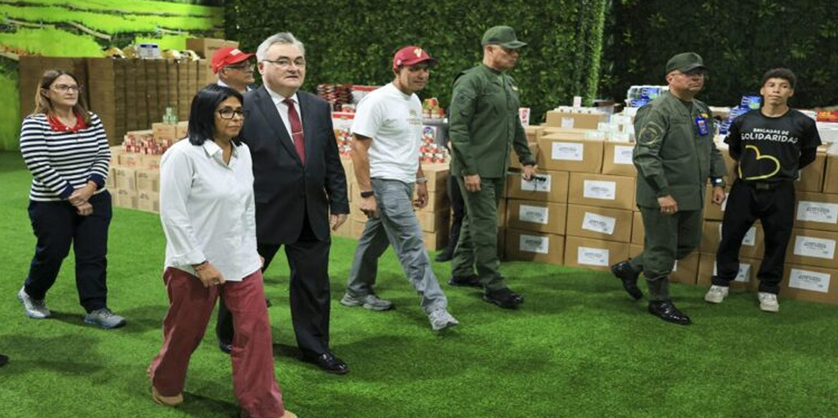 Foto: Ayuda para Venezuela: Delcy supervisa apoyo de Rusia/Cortesìa