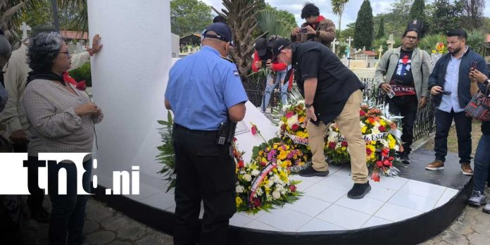 Foto:Estelí honra la memoria del comandante José Benito Escobar a 48 años de su paso a la inmortalidad/TN8 FotoEstelí honra la memoria del comandante José Benito Escobar a 48 años de su paso a la inmortalidad/TN8