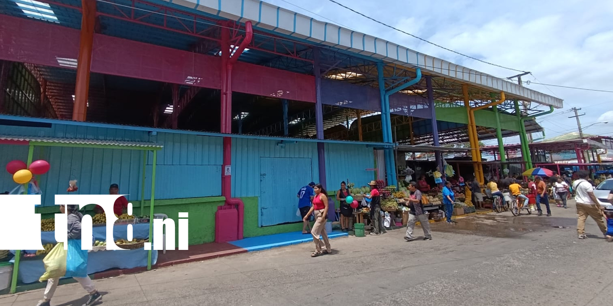 Foto: Galerón del Mercado Israel Lewites beneficia a comerciantes/TN8