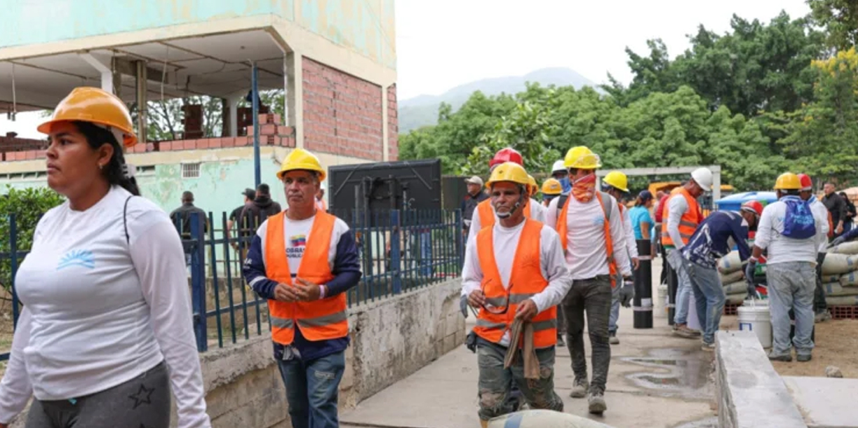 Foto: Viviendas en Caracas son evaluadas tras los sismos/Cortesìa