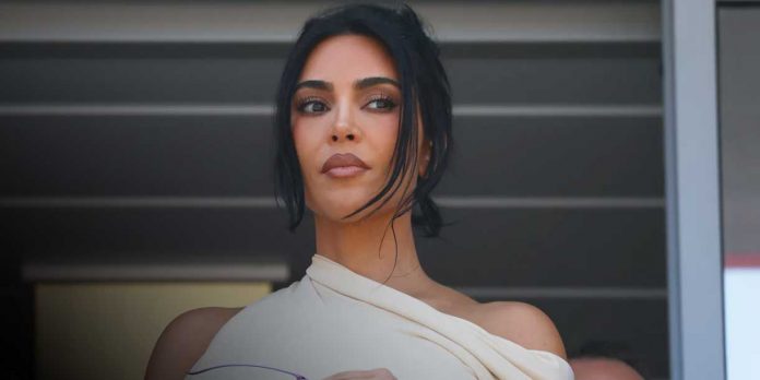 Foto: Kim Kardashian rompe el silencio tras la muerte de su querida abuela/Cortesía