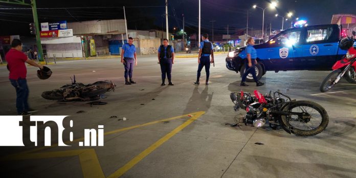 1 Foto: Tres lesionados tras violenta colisión entre motocicletas en Managua/TN8