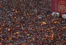 Del triunfo al luto: celebraciones del Mundial dejan víctimas en España Foto: Accidentes y disturbios marcaron la noche del campeonato en España/Cortesía