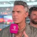 Robbie Williams aclara polémica por supuesto consumo durante el Mundial 2026 Foto: Robbie Williams aclara polémica en la final del Mundial 2026/Cortesía