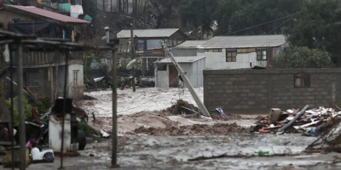 Foto: Temporal en Chile deja 13 muertos y miles aislados/Cortesía