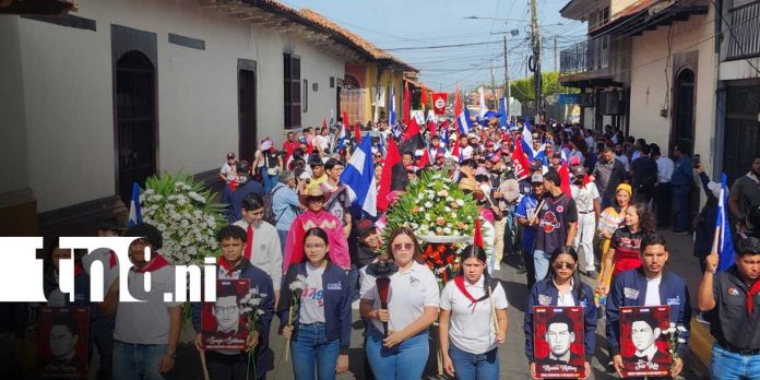 Foto:León recuerda a los héroes del 23 de Julio con homenaje a 67 años de la gesta histórica/TN8 Foto:León recuerda a los héroes del 23 de Julio con homenaje a 67 años de la gesta histórica/TN8